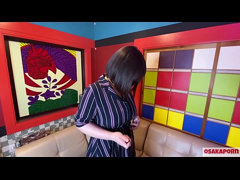 ❤️ Drăguță japoneză cu sâni mari se masturbează cu jucării sexuale și are un orgasm. Ea vorbește într-un interviu despre experiența ei de futut. Țâțe uriașe și păsărica păroasă gemând tare. Osakaporn ❤❌  at us ❌